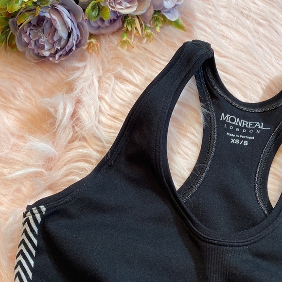 Monreal London Black White Pattern Chevron Seamless Sports Bra sz XS/S - Picture 2 of 11